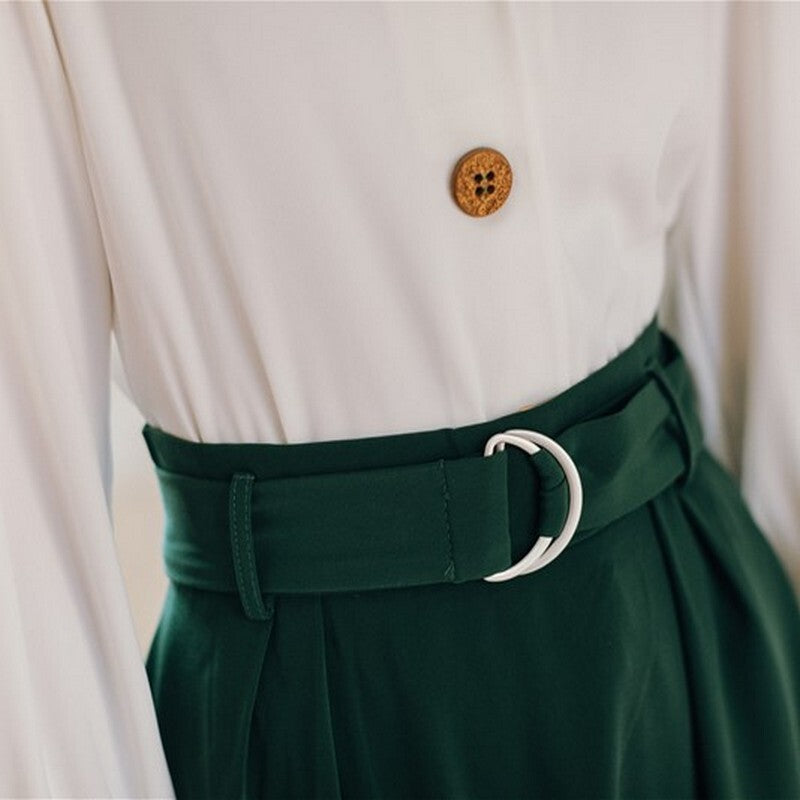 カラフルボタンシャツ + 緑スカート Vネック セットアップ